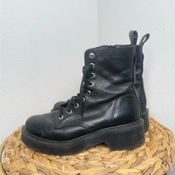 Steve Madden Black Combat Boots leather platform, lace up Moto biker - Picture 3 of 5